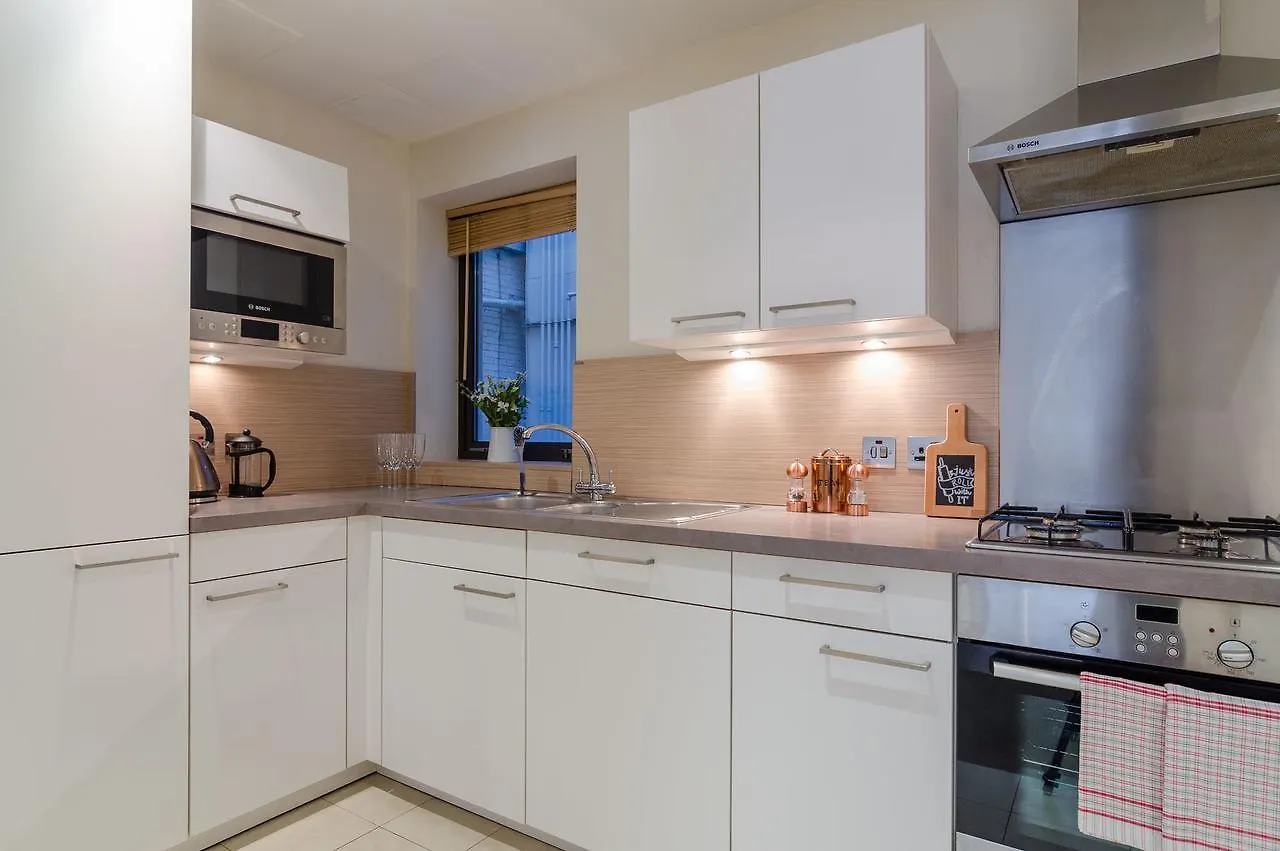 Custom House Square: Cathedral Quarter Apartman Belfast