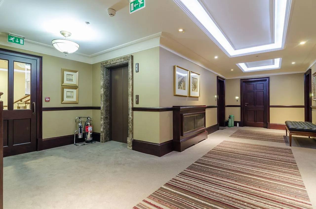 Custom House Square: Cathedral Quarter Apartman Belfast